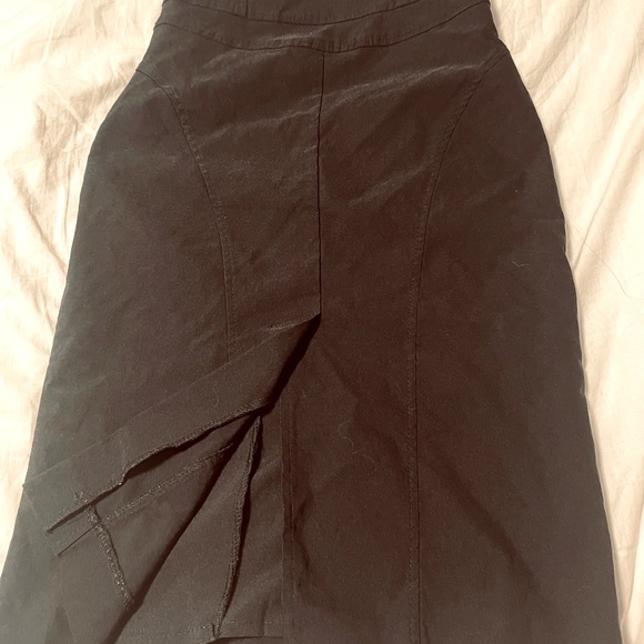 Le chateau high waisted pencil skirt size 0 - Picture 2 of 2